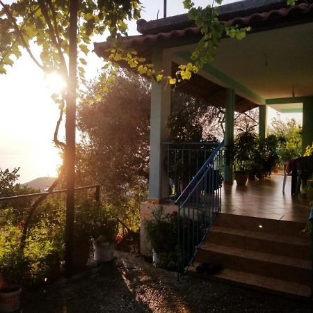 Vila Eva's House Lukovë Exteriér fotografie