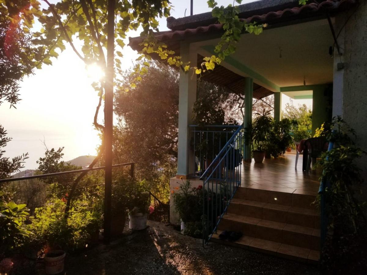 Vila Eva's House Lukovë Exteriér fotografie